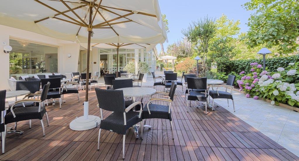 קרביה Hotel Athena מראה חיצוני תמונה